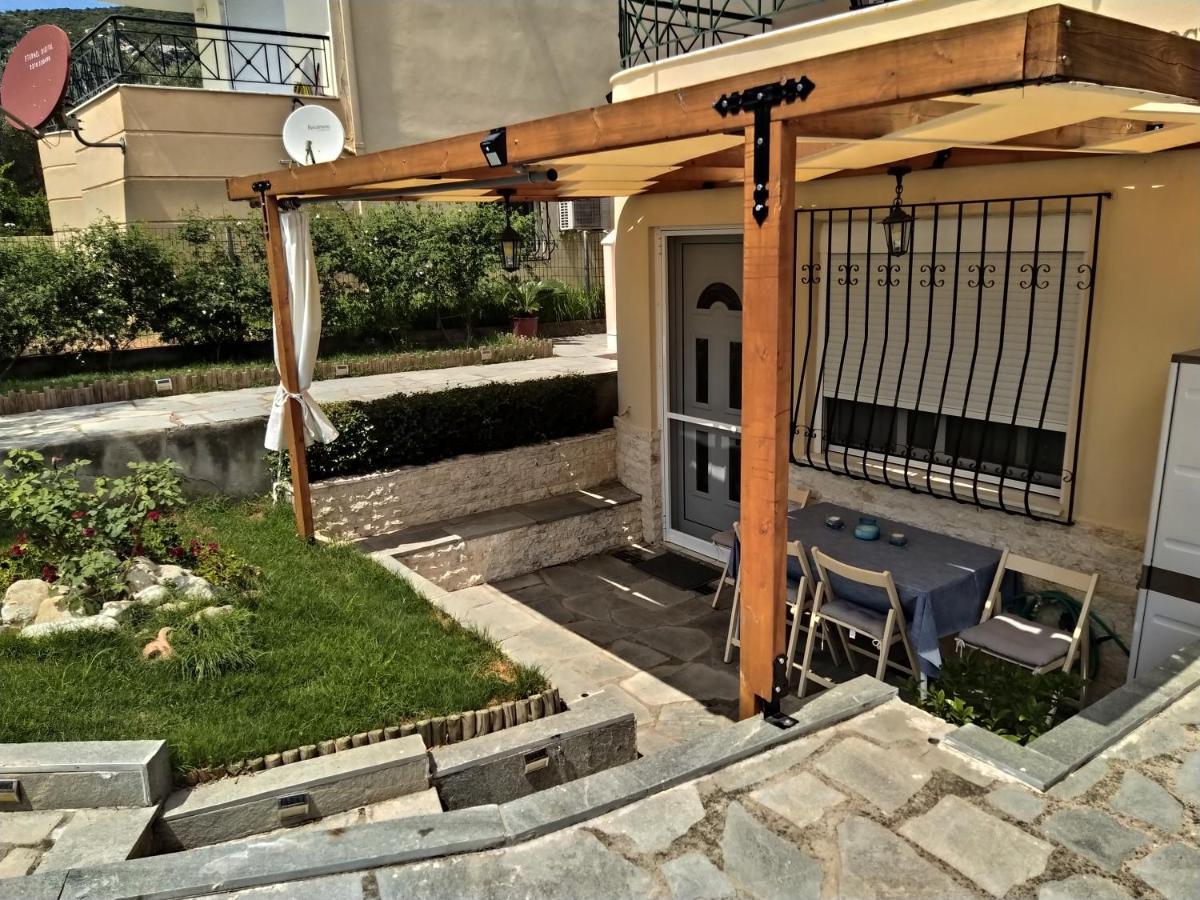 Amalia Bay Villa Nea Iraklitsa Exterior photo