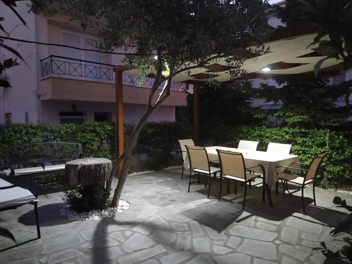 Amalia Bay Villa Nea Iraklitsa Exterior photo